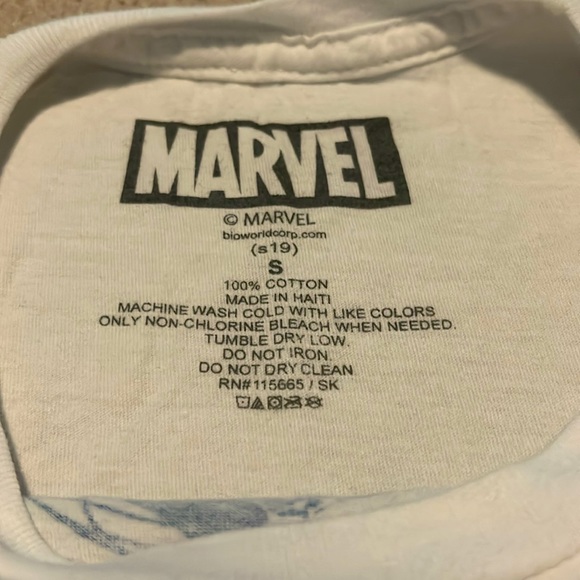 Marvel’s S.H.I.E.L.D T-Shirt Size Small - Picture 3 of 4